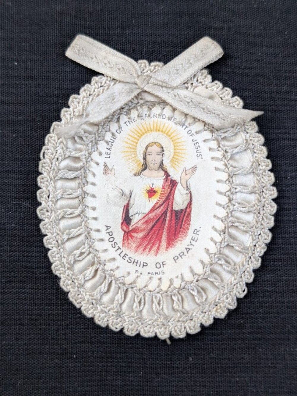 Antique Hand Embroidered Relic Sacred Heart Of Jesus Apostleship Of Prayer